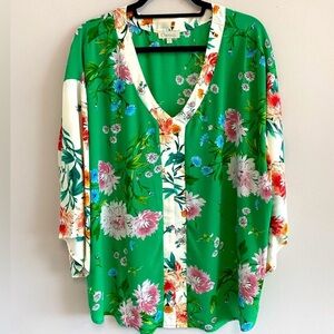 Chenault Green Floral Women's Plus Size Boho Flowy Oversized Blouse 1X